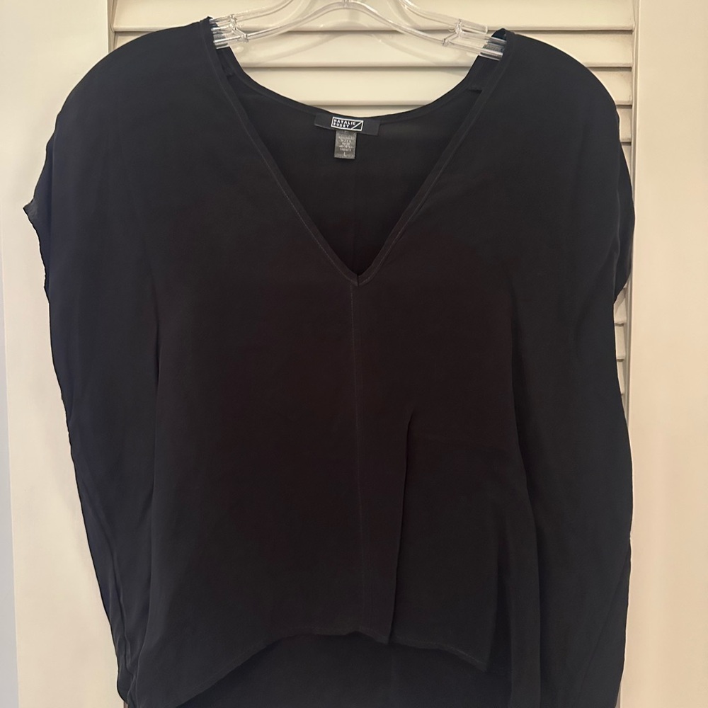 Chic Black V-Neck Blouse